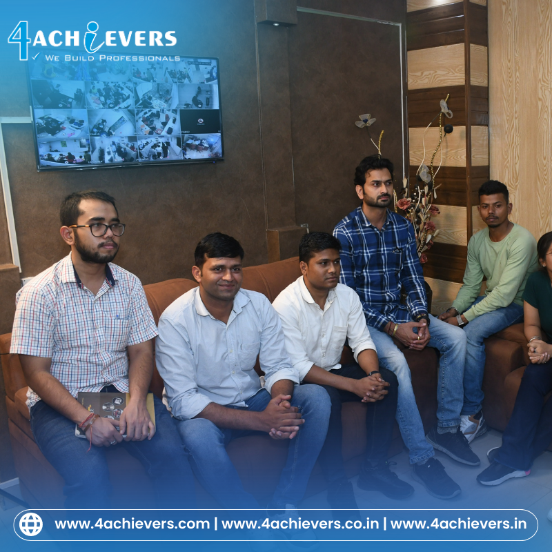 Team collaboration at 4Achievers
